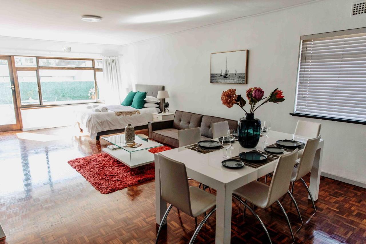 קייפטאון Camborne Holiday Apartments מראה חיצוני תמונה